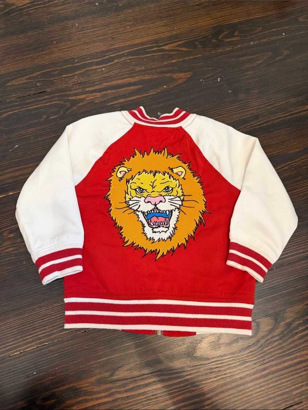 2T Red & White Lion Graphic Baseball Jacket - Unbranded C#2